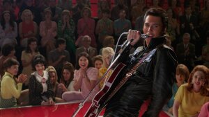 Do kín práve prichádza Elvis: životopisný trhák o hudobnej legende