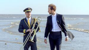 Fanfáry, prosím! – film o sile hudby a bratstva hrá na istotu