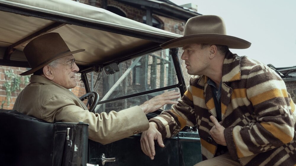 Vrahovia mesiaca kvetov -  keď antihrdinovia zachraňujú Hollywood