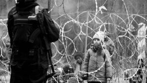 Nový film Agnieszky Holland HRANICA, ktorý uspel v Benátkach, má oficiálny trailer