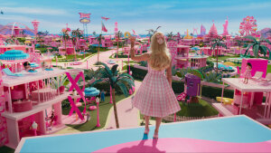 Barbie vzala kiná útokom, stala sa najnavštevovanejším filmom víkendu