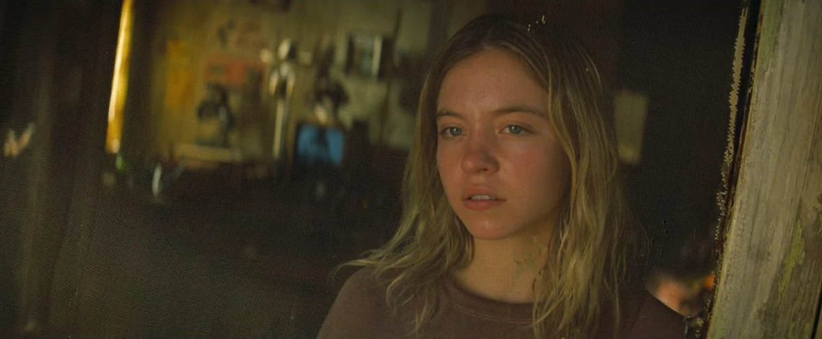 Sydney Sweeney vo filme Vtedy v Hollywoode od Quentina Tarantina