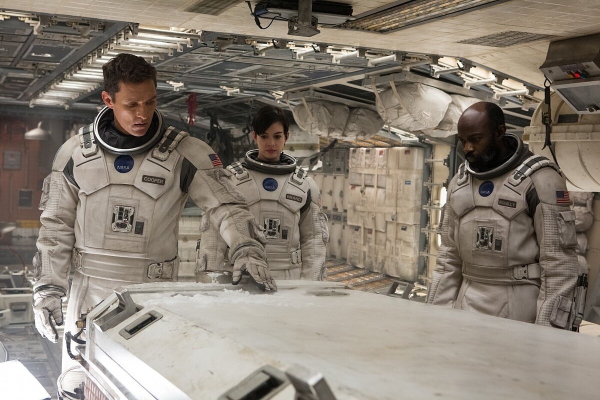 záber z filmu Interstellar