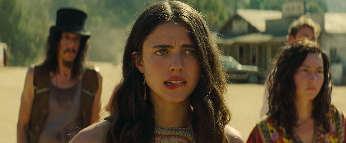Margaret Qualley vo filme Vtedy v Hollywoode od Quentina Tarantina